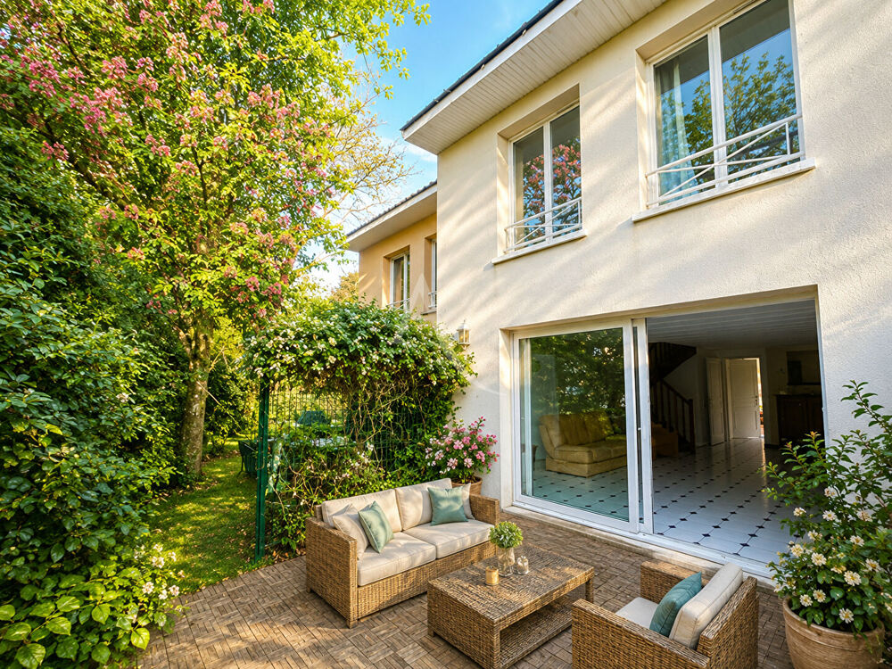 Maison Saint Herblain -Situé dans un parc en copropriété