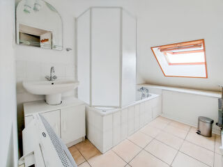  Appartement à louer 2 pièces 37 m²