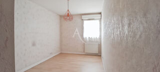  Appartement � vendre 4 pi�ces 89 m�