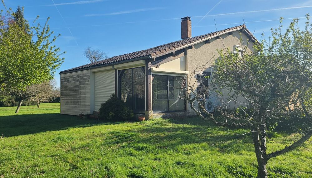 Vente Maison Maison individuelle avec grand terrain et vue dégagée sur le village de Lauzerte Trejouls