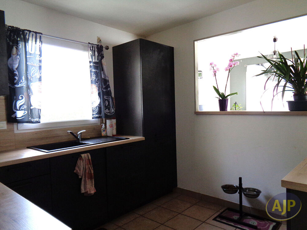 Vente Maison Maison Plumelec 6 pièce(s) 91.45 m2 Plumelec