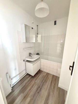  Appartement � louer 2 pi�ces 52 m�