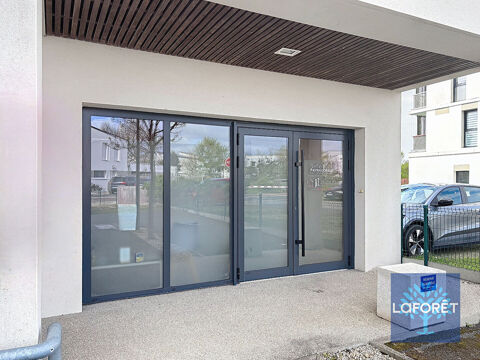 Local d'activit&eacute; Saint Gilles Croix De Vie 22 m2 680 85800 Saint gilles croix de vie