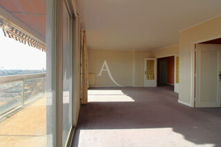  Appartement � vendre 5 pi�ces 131 m�