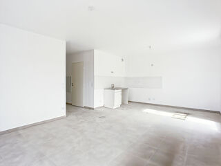  Appartement à louer 2 pièces 54 m²