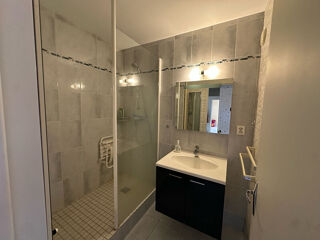  Appartement à louer 1 pièce 37 m²
