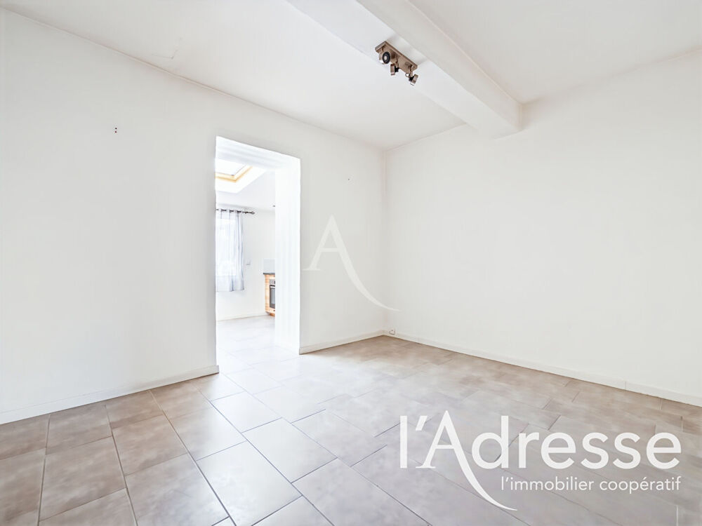 Location Appartement Appartement La Penne Sur Huveaune - 2 pièces  - 39 m2 La penne sur huveaune