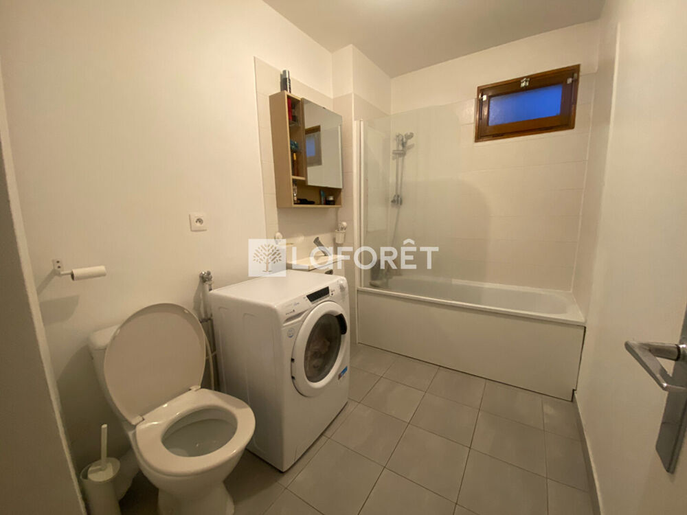 Location Appartement 1 pièce 27 m² - Widok 4