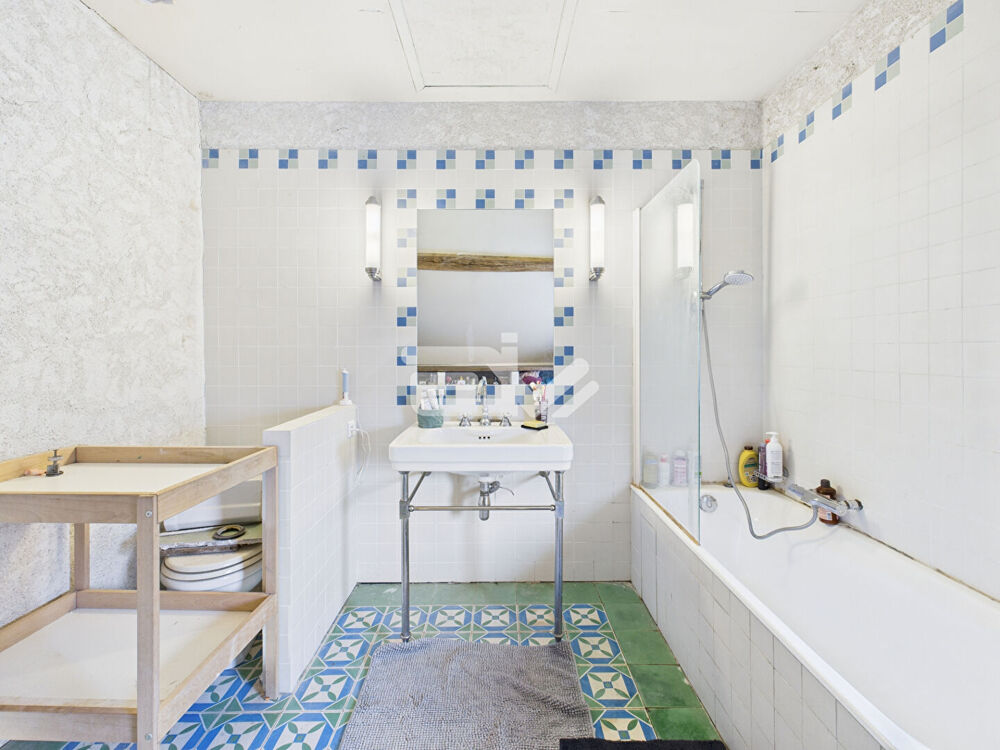 Vente Maison Maison ancienne idéalement située entre Fère en Tardenois et Fismes. Fere en tardenois
