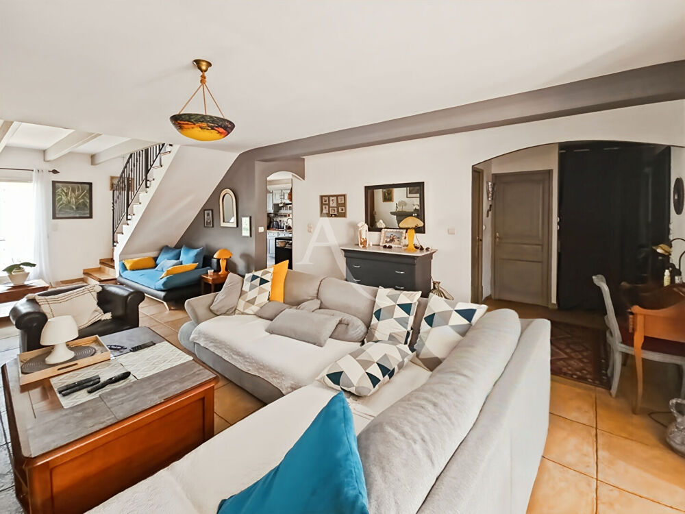 Villa appartement LE PRADET 5 pièce(s) 115 m2