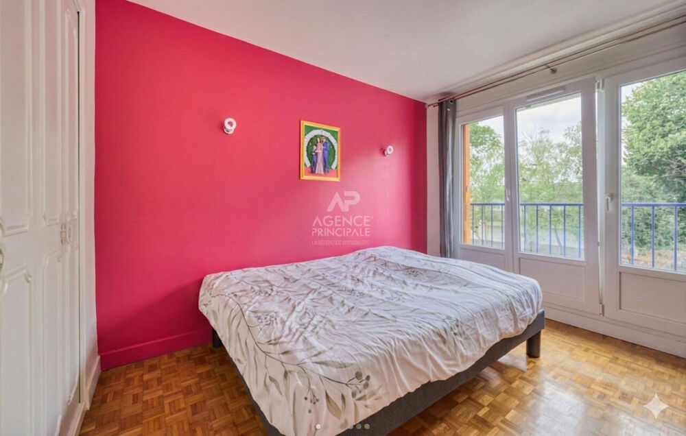 Location Appartement Appartement 3 pièce(s) 60 m2 - Saint Germain En Laye Saint germain en laye