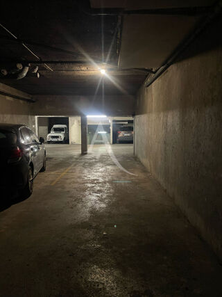  Parking / Garage � vendre 23 m�