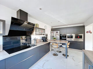  Maison à vendre 6 pièces 166 m²