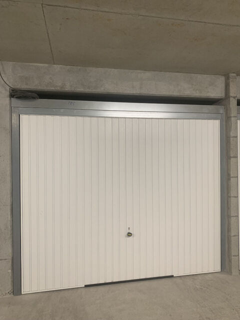  Parking / Garage � louer 18 m�