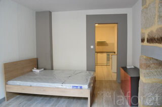  Appartement à louer 1 pièce 35 m²