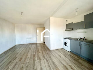  Appartement à louer 2 pièces 41 m²
