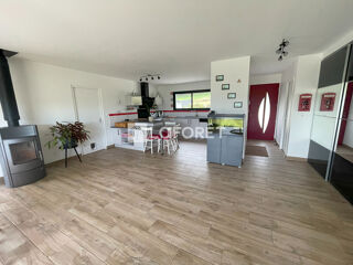  Maison  vendre 5 pices 151 m