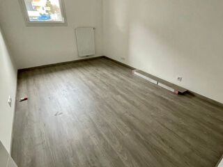  Appartement  vendre 4 pices 80 m