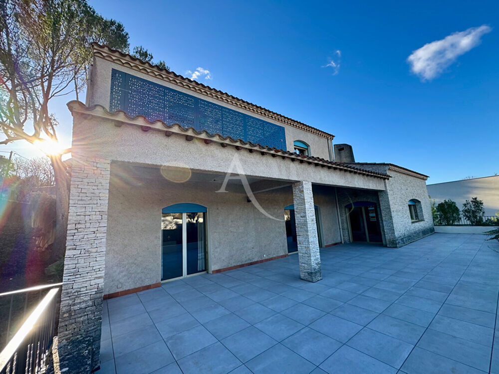 Maison Nimes 9 pièce(s) 435.45 m2