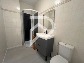  Appartement à louer 1 pièce 28 m²