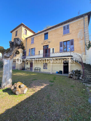  Maison  vendre 8 pices 212 m