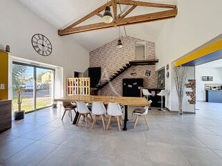  Maison � vendre 7 pi�ces 311 m�