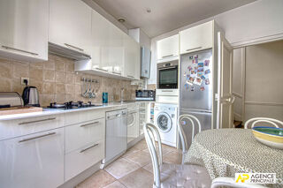 Vente Maison Versailles Notre-Dame maison de ville 6 pièces 163 m² au sol (133 m² carrez) avec cave Versailles