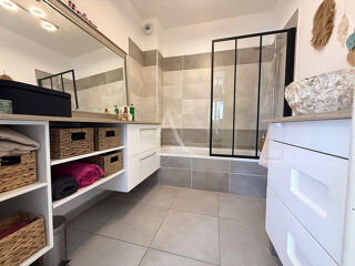  Appartement � vendre 4 pi�ces 74 m�