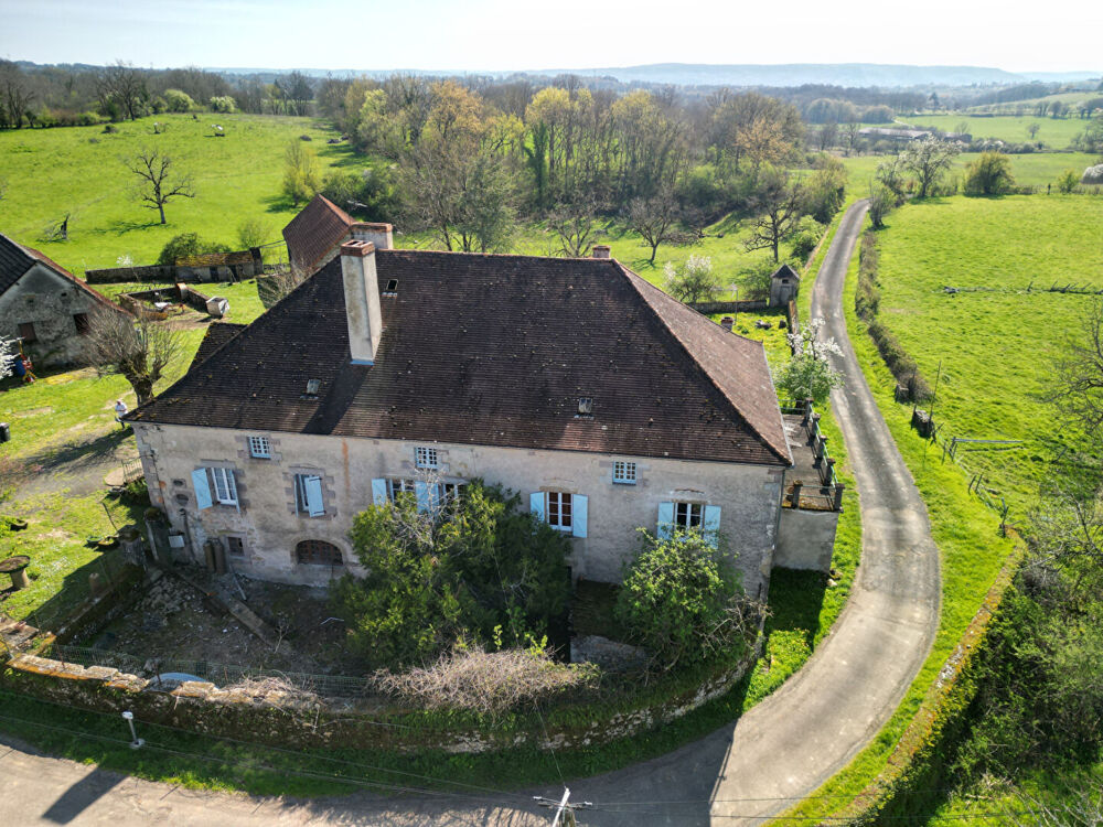 Vente Maison Maison La Chapelle Aux Saints 9 pièce(s) 220.85 m2 La chapelle aux saints