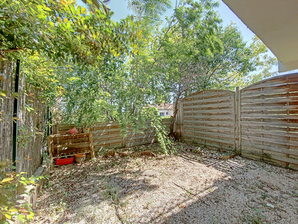 Vente Appartement Exclusivité Plan-de-Cuques appartement T2 45 m² avec 2 jardins Vendu loué Plan de cuques