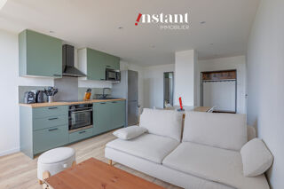  Appartement à louer 5 pièces 73 m²