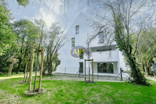  Appartement � vendre 5 pi�ces 99 m�