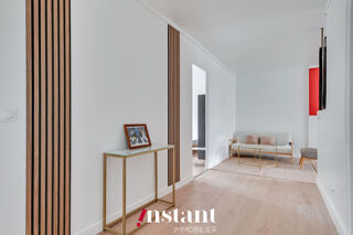 Appartement à louer 5 pièces 81 m²