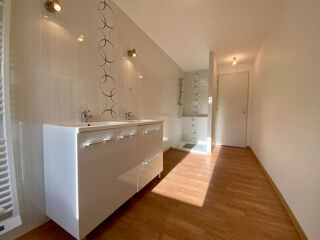  Maison � vendre 6 pi�ces 247 m�