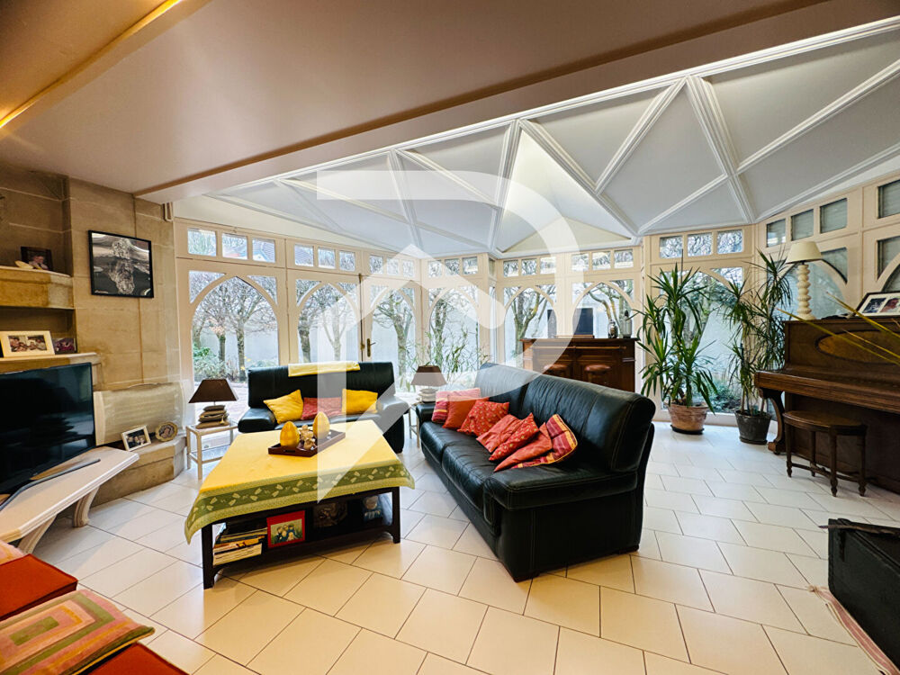 CORMONTREUIL - NOUVEAUTE - A VENDRE - Maison de type 6 avec extérieur et garage