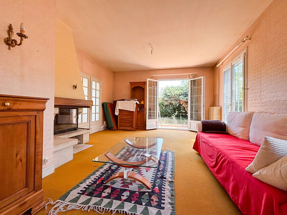 ANGERS - Maison familiale au calme avec jardin, garage et vie de plain-pied !