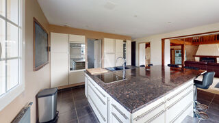  Maison � vendre 6 pi�ces 200 m�