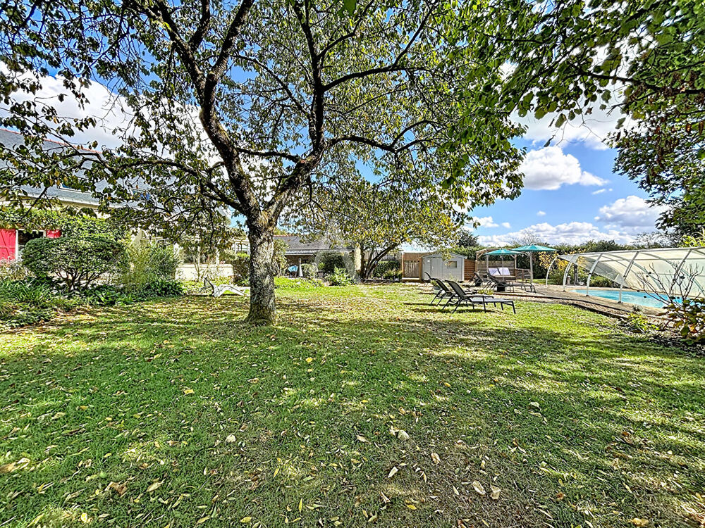 Vente Maison Maison de campagne avec piscine, dépendance et potentiel chambre d'hotes à La Pouëze Erdre en anjou