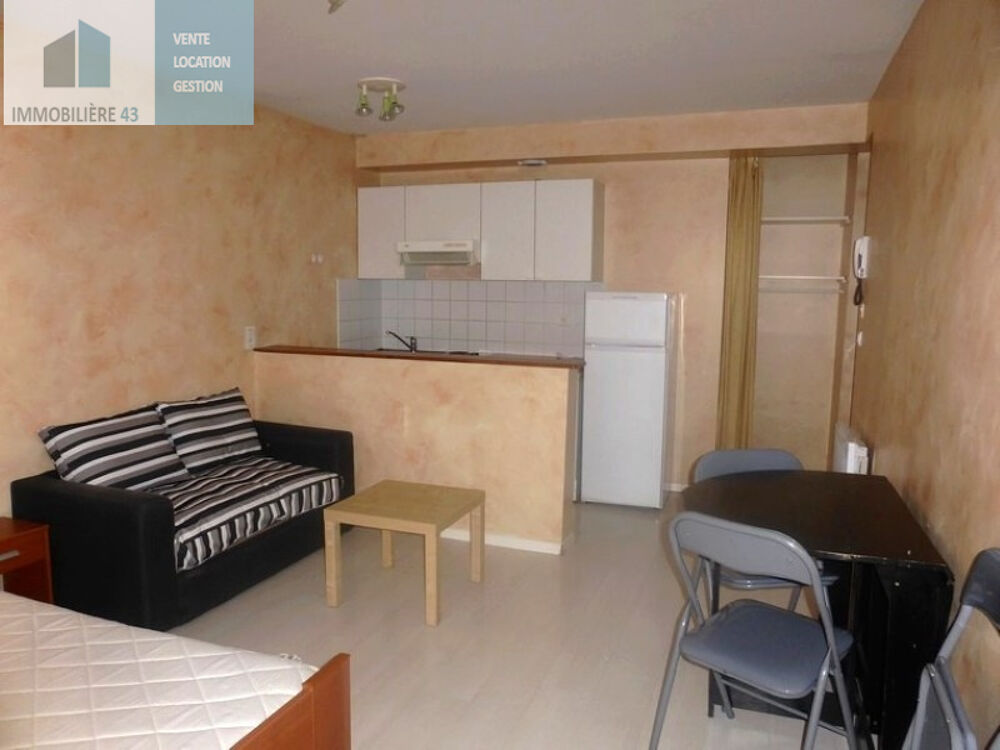 Location Appartement STUDIO AVEC MEUBLES LE PUY EN VELAY - 1 pièce(s) - 31.09 m2 Le puy en velay