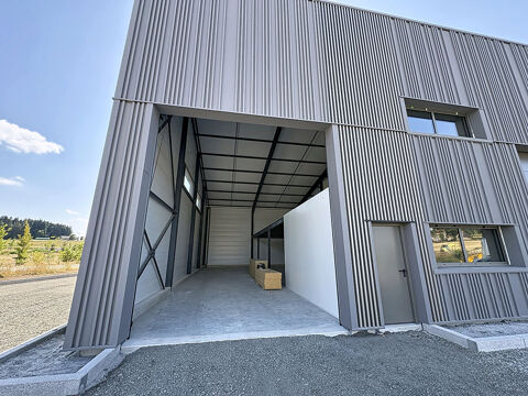 Local commercial  de 170m2 avec espace bureau, stockage, mezzanine sur Raucoules 750 43290 Raucoules