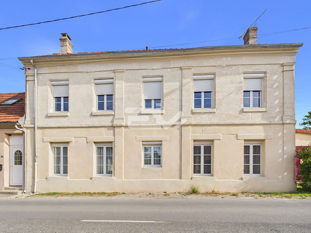 Maison 9 pièces 246 m² · à Fismes · 246 m² · 191 000 €