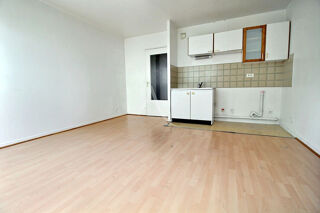 Vente Appartement Appartement Maurepas 1 pièce 25 m2 Maurepas