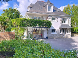 Maison 8 pièces 195 m² · à Saint-Nicolas-de-Redon · 195 m² · 472 066 €