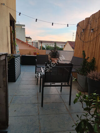  Appartement à louer 2 pièces 45 m²