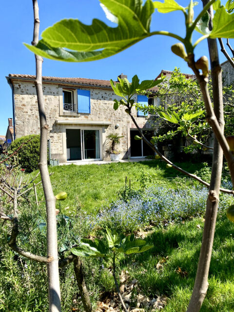   Maison 150m2 centre ville Les Clouzeaux Maison - 7 pièce(s) - 152 m²