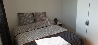  Appartement à louer 4 pièces 65 m²