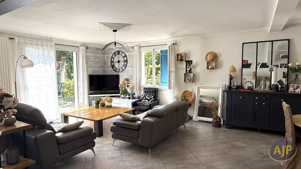 Maison Soulaines Sur Aubance 6 pièce(s) 216 m2
