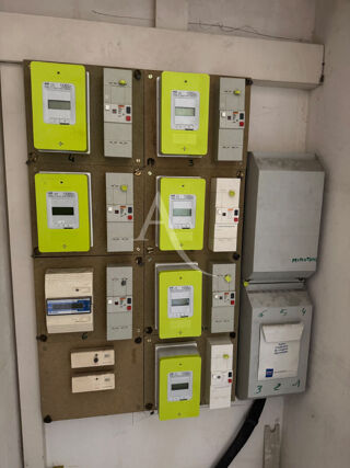  Immeuble � vendre 12 pi�ces 200 m�