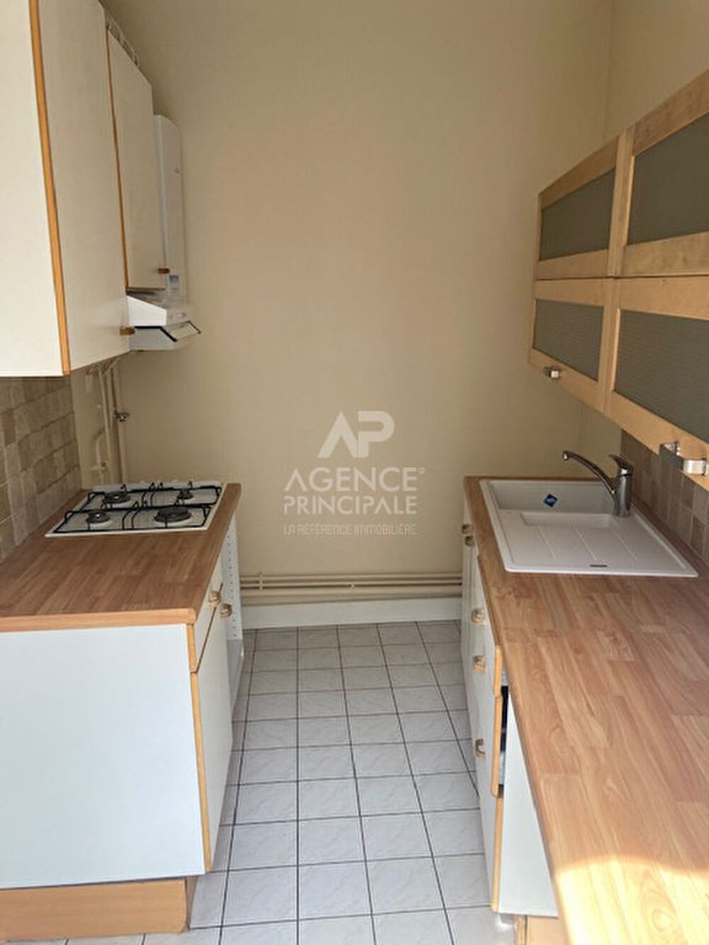 Appartement 2 pièces 50m2 - 2 minutes à pied du RER A Saint Germain En Laye
