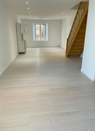  Appartement à louer 5 pièces 